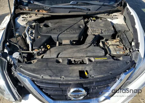 2018 Nissan Altima 2.5 z USA, uszkodzony, nr VIN 1N4AL3AP9JC260962